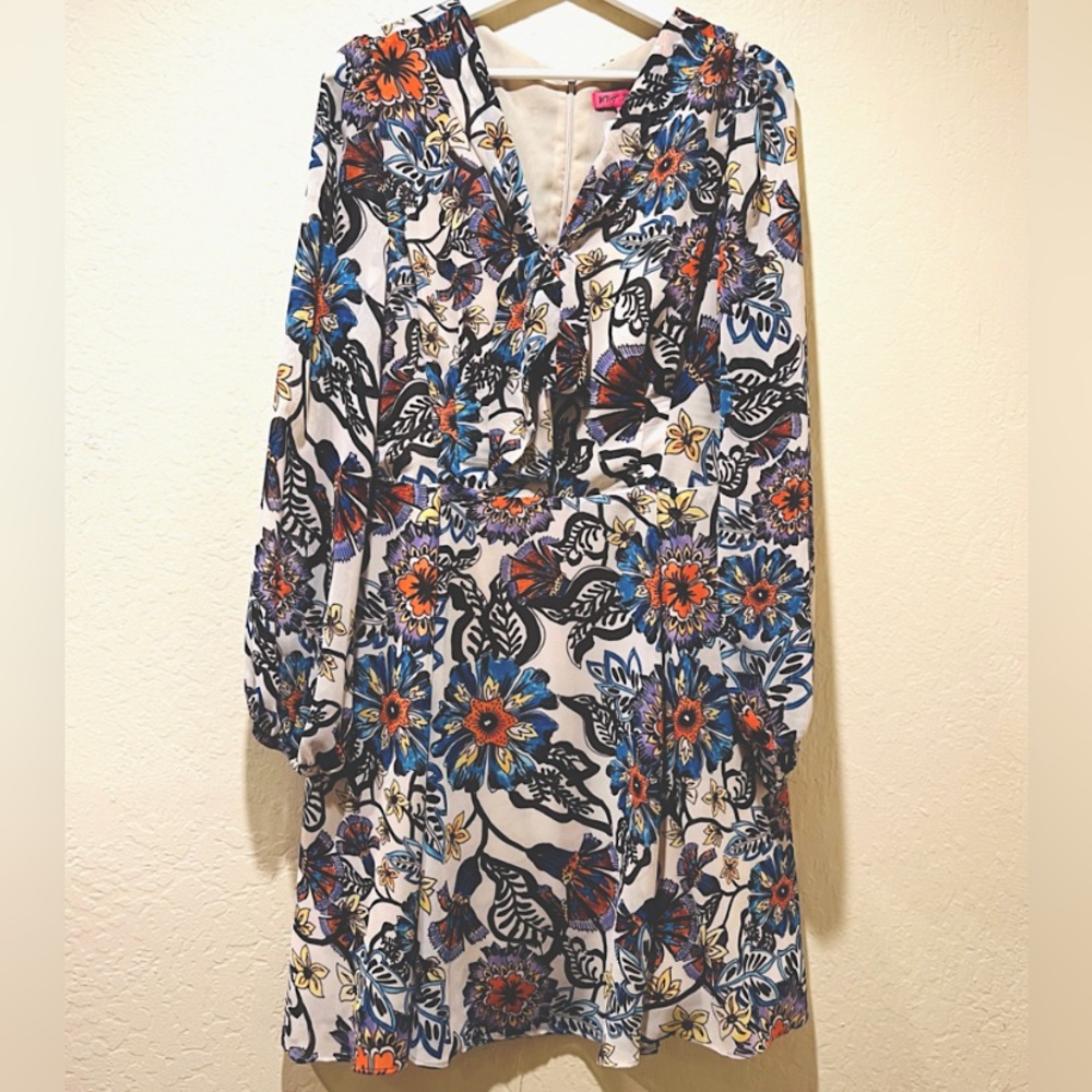 Betsey Johnson Floral Pussybow Knot 14 Bell sleeves Chiffon